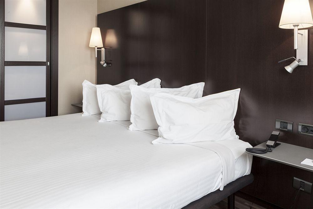 Ac Hotel Oviedo Forum By Marriott Exterior foto